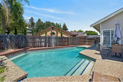 9218 Bromfield Court, Elk Grove, CA 95624 - Photo 65