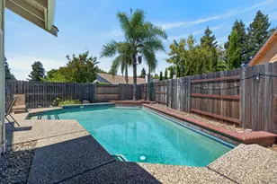 9218 Bromfield Ct, Elk Grove, CA 95624 - Photo 61