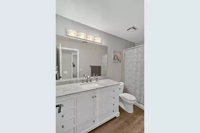 9218 Bromfield Court, Elk Grove, CA 95624 - Photo 43