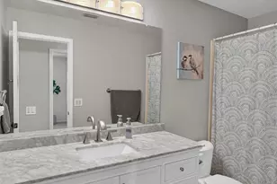 9218 Bromfield Ct, Elk Grove, CA 95624 - Photo 43