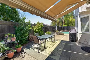 9218 Bromfield Ct, Elk Grove, CA 95624 - Photo 59