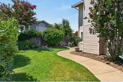 9218 Bromfield Court, Elk Grove, CA 95624 - Photo 57