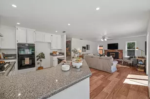 9138 Porto Bella Way, Elk Grove, CA 95624 - Photo 17