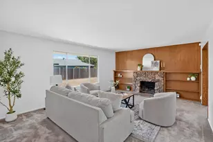 7335 Lindale Dr, Sacramento, CA 95828 - Photo 5