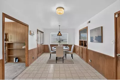 7335 Lindale Drive, Sacramento, CA 95828 - Photo 15