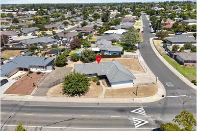 7335 Lindale Drive, Sacramento, CA 95828 - Photo 37
