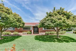 5649 Newbury Way, Carmichael, CA 95608 - Photo 43