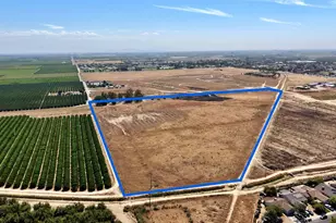 28 E South Ave, Parlier, CA 93648 - Photo 1
