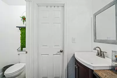 1160 Collegeview Drive, Turlock, CA 95382 - Photo 29
