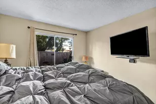 1219 Andalusia Dr, Sacramento, CA 95833 - Photo 17