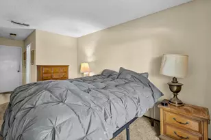 1219 Andalusia Dr, Sacramento, CA 95833 - Photo 15
