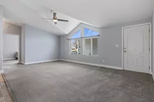 Queen Way, Livingston, CA 95334 - Photo 7