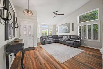 902 Calle Campana Court, Roseville, CA 95747 - Photo 3