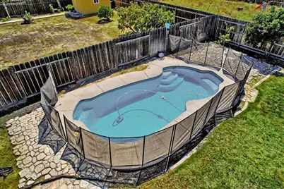 9572 Stonewall Court, Delhi, CA 95315 - Photo 3