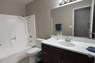 9051 Bramble Trail Way, Sacramento, CA 95826 - Photo 9