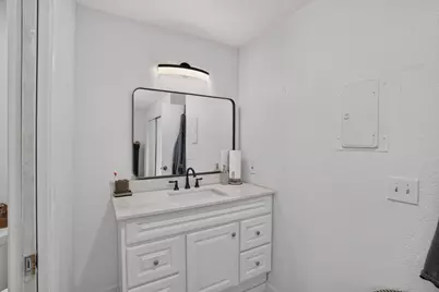 6724 Plymouth Road #87, Stockton, CA 95207 - Photo 11