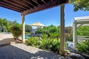 585 Riverview Dr, Auburn, CA 95603 - Photo 61