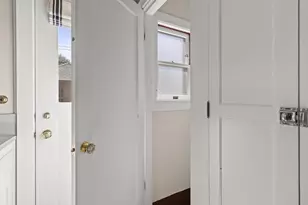 941 45th St, Sacramento, CA 95819 - Photo 33