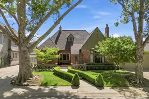 941 45th St, Sacramento, CA 95819 - Photo 1