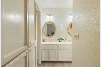 913 Jayhawk Way, Modesto, CA 95358 - Photo 25