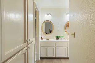913 Jayhawk Way, Modesto, CA 95358 - Photo 25