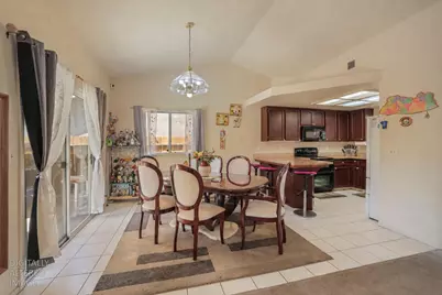 913 Jayhawk Way, Modesto, CA 95358 - Photo 11