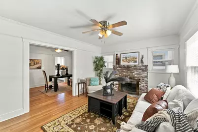 3035 Marshall Way, Sacramento, CA 95817 - Photo 5