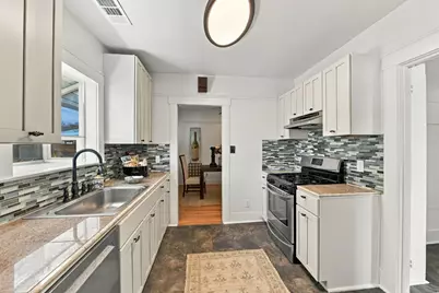 3035 Marshall Way, Sacramento, CA 95817 - Photo 15