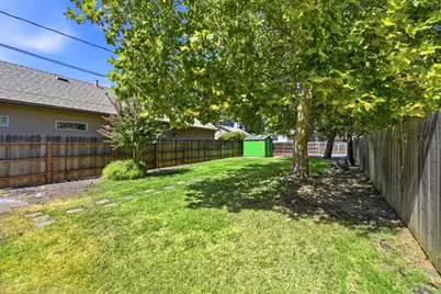 3035 Marshall Way, Sacramento, CA 95817 - Photo 33