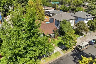 3035 Marshall Way, Sacramento, CA 95817 - Photo 39
