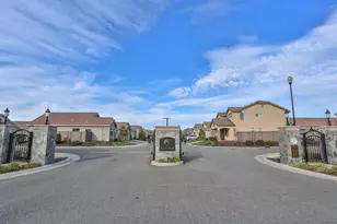 1866 Verrazona Dr, Roseville, CA 95747 - Photo 49