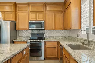 1866 Verrazona Dr, Roseville, CA 95747 - Photo 9
