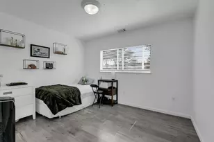 131 E 22nd St, Tracy, CA 95376 - Photo 13