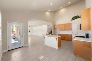 5565 Havencrest Cir, Stockton, CA 95219 - Photo 17