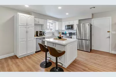 6910 Pintado Court, Fair Oaks, CA 95628 - Photo 17