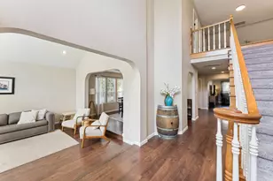 2213 Banbury Cir, Roseville, CA 95661 - Photo 11