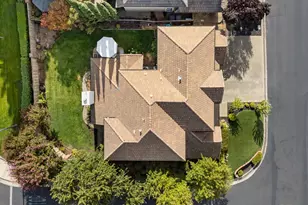 2213 Banbury Cir, Roseville, CA 95661 - Photo 47