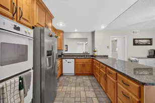 9166 Rundelay Way, Sacramento, CA 95826 - Photo 15