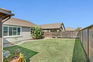 9268 Legendary Ct, Elk Grove, CA 95624 - Photo 43