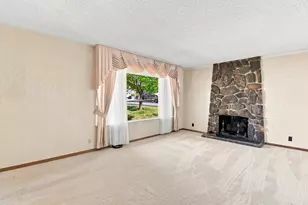 4631 Oakbough Way, Carmichael, CA 95608 - Photo 5