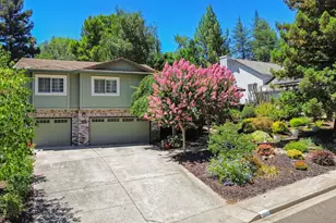 10640 Sunrise Ridge Cir, Auburn, CA 95603 - Photo 3