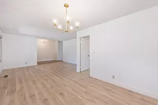 975 Sand Bar Cir, Carmichael, CA 95608 - Photo 17