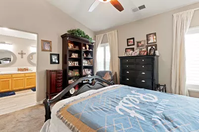 3363 Cambria Avenue, Madera, CA 93637 - Photo 27