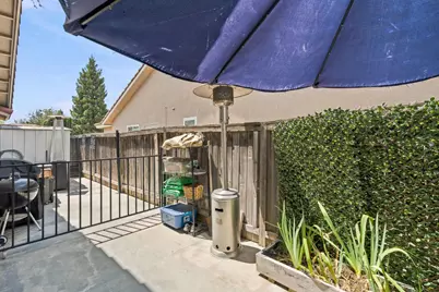 3363 Cambria Avenue, Madera, CA 93637 - Photo 33
