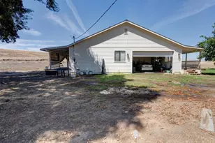 561 Rushing Rd, Waterford, CA 95386 - Photo 37