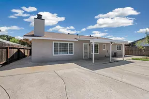 733 Larmuseau Ln, Modesto, CA 95351 - Photo 33