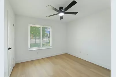 733 Larmuseau Lane, Modesto, CA 95351 - Photo 21