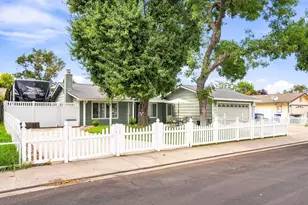 1109 Peek Ave, Modesto, CA 95358 - Photo 7