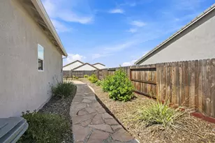4760 Durum Wy, Roseville, CA 95747 - Photo 31