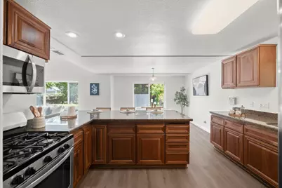 1557 48th Street, Sacramento, CA 95819 - Photo 21
